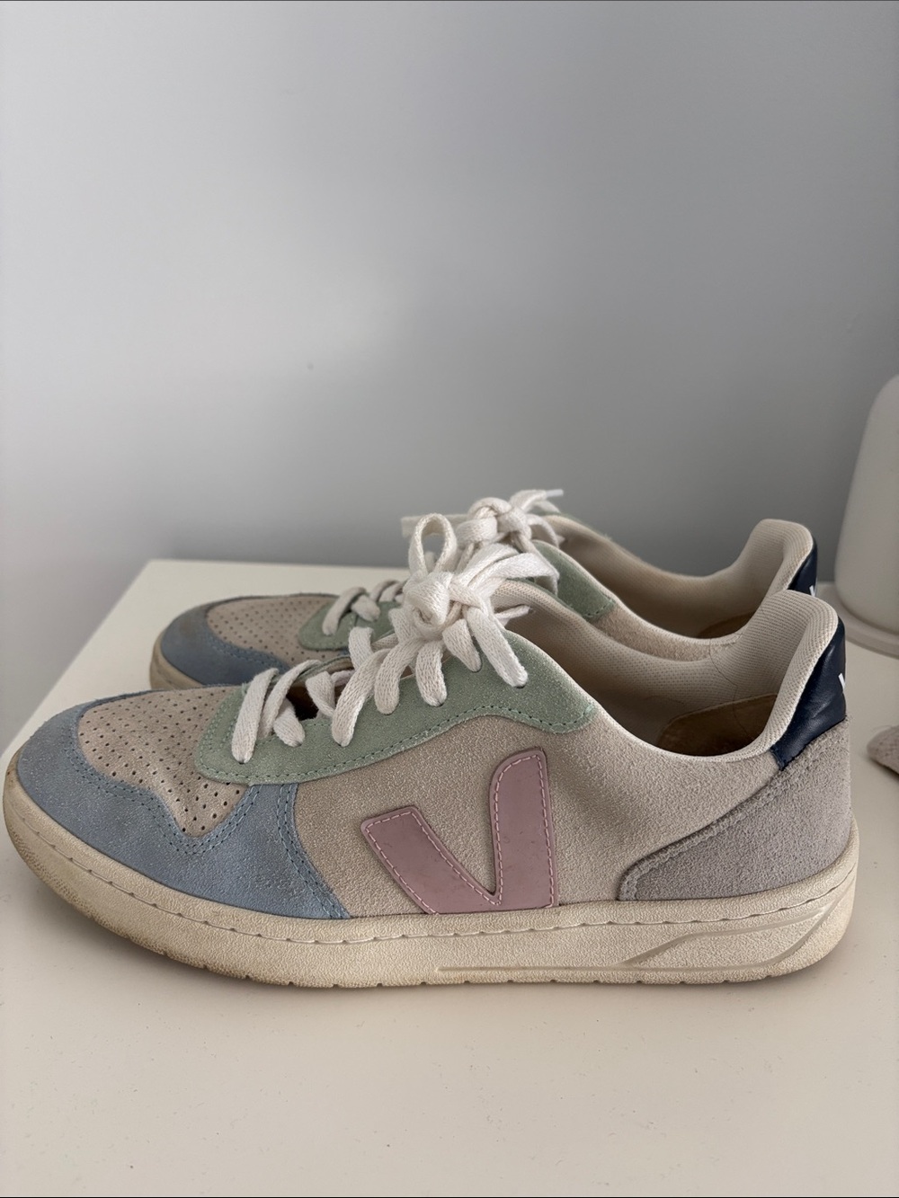 Veja Multicolor Pastel Suede & Leather Low-Top Sneakers
